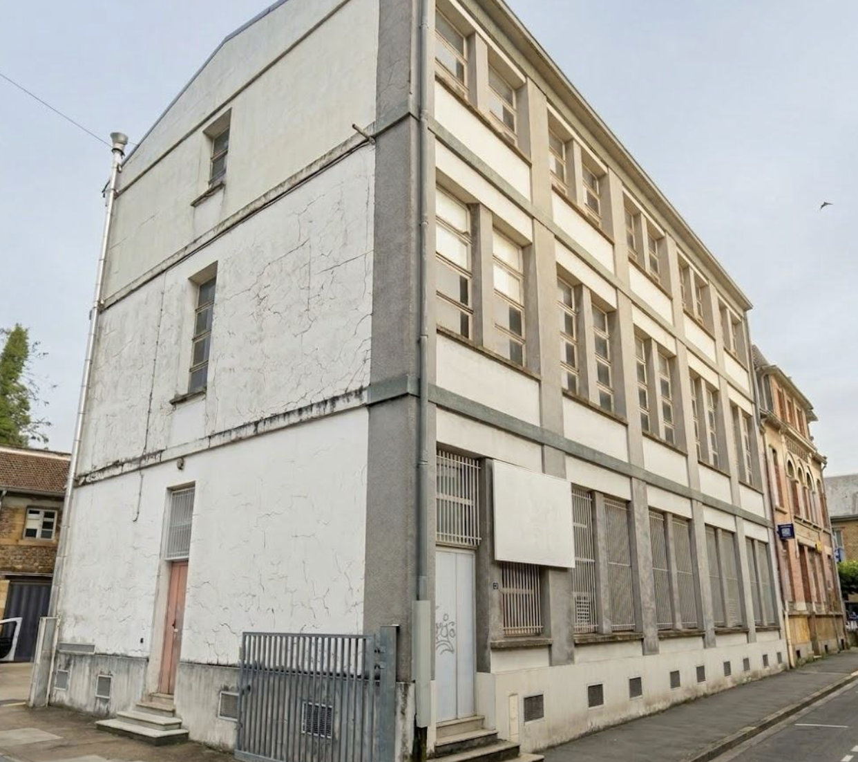 Vouziers - Commercial Units - image #2